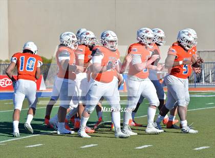 Thumbnail 2 in Graham-Kapowsin vs Collins Hill (Geico State Championship Bowl Series) photogallery.