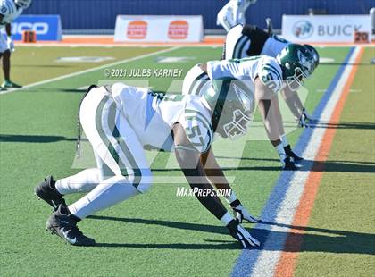 Thumbnail 2 in Graham-Kapowsin vs Collins Hill (Geico State Championship Bowl Series) photogallery.