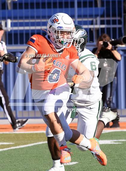 Thumbnail 1 in Graham-Kapowsin vs Collins Hill (Geico State Championship Bowl Series) photogallery.