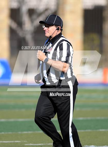 Thumbnail 1 in Graham-Kapowsin vs Collins Hill (Geico State Championship Bowl Series) photogallery.