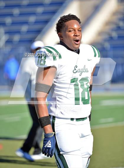Thumbnail 2 in Graham-Kapowsin vs Collins Hill (Geico State Championship Bowl Series) photogallery.