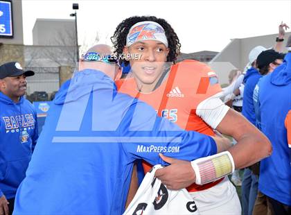 Thumbnail 3 in Graham-Kapowsin vs Collins Hill (Geico State Championship Bowl Series) photogallery.