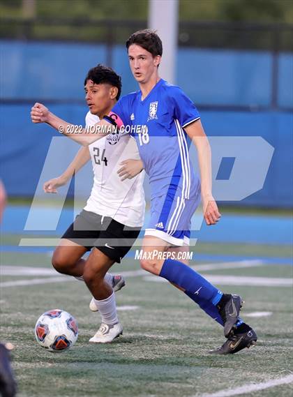 Thumbnail 1 in Zion-Benton @ Lake Zurich photogallery.