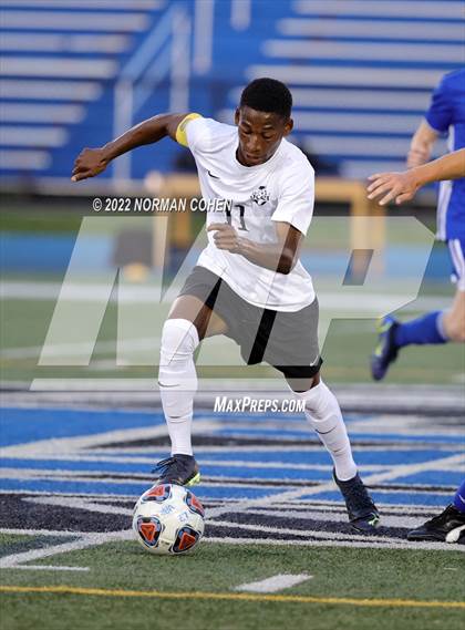 Thumbnail 1 in Zion-Benton @ Lake Zurich photogallery.