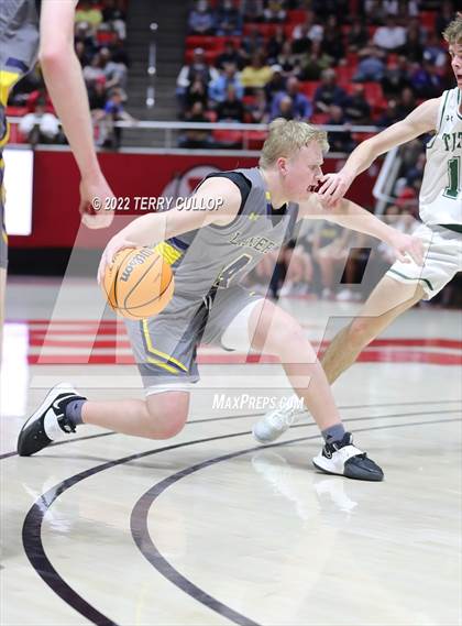 Thumbnail 2 in Bonneville vs. Olympus (UHSAA 5A Semifinal) photogallery.