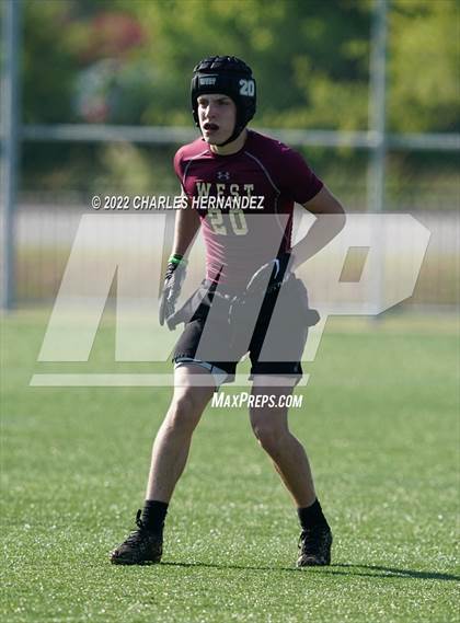 Thumbnail 3 in Johnson vs Magnolia West (Texas 7 on 7 State Qualifier) photogallery.