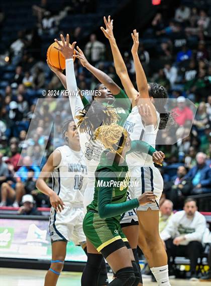 Thumbnail 3 in North Paulding vs. Grayson (GHSA 7A Championship) photogallery.
