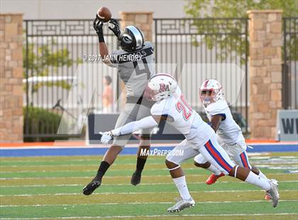 Thumbnail 3 in DeMatha @ Bishop Gorman photogallery.