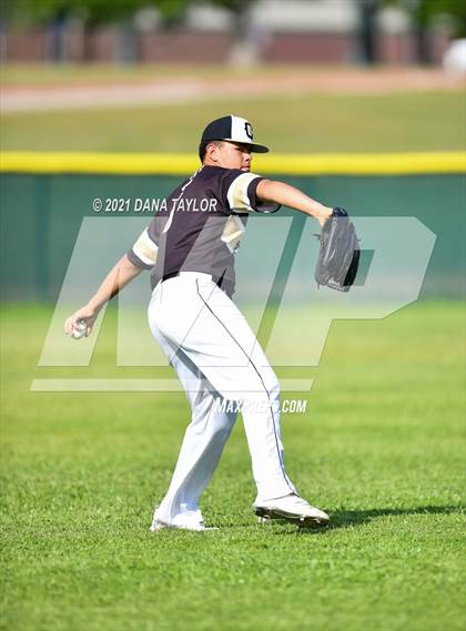 Thumbnail 2 in JV: Comanche @ Millsap photogallery.