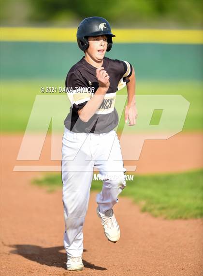 Thumbnail 1 in JV: Comanche @ Millsap photogallery.