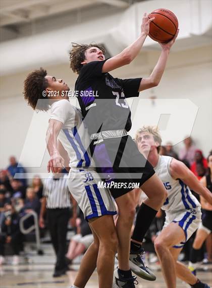 Thumbnail 1 in Carlsbad vs. Rancho Bernardo photogallery.