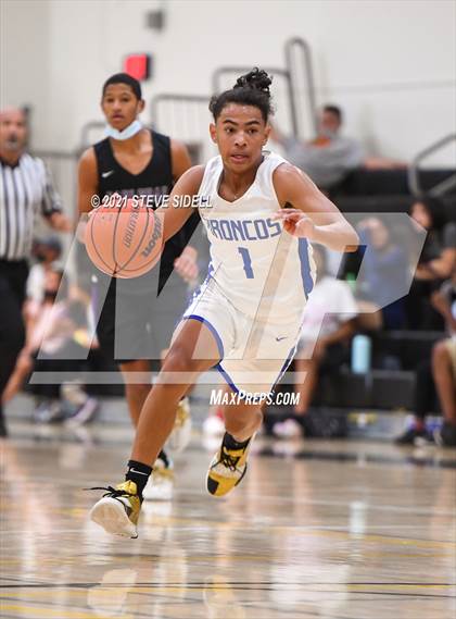 Thumbnail 1 in Carlsbad vs. Rancho Bernardo photogallery.