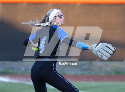 Thumbnail 1 in South Stanly vs. Camden County (NCHSAA 1A Final, Game 1) photogallery.