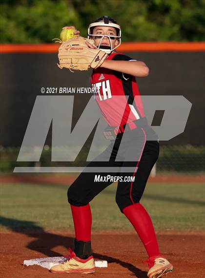 Thumbnail 2 in South Stanly vs. Camden County (NCHSAA 1A Final, Game 1) photogallery.