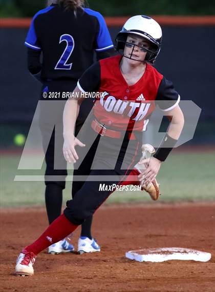 Thumbnail 1 in South Stanly vs. Camden County (NCHSAA 1A Final, Game 1) photogallery.