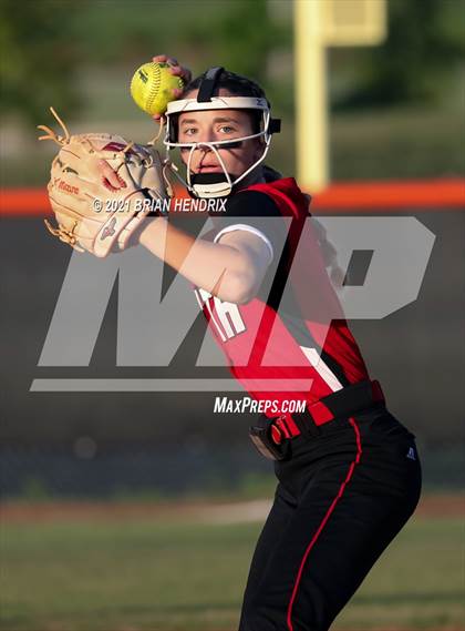 Thumbnail 3 in South Stanly vs. Camden County (NCHSAA 1A Final, Game 1) photogallery.