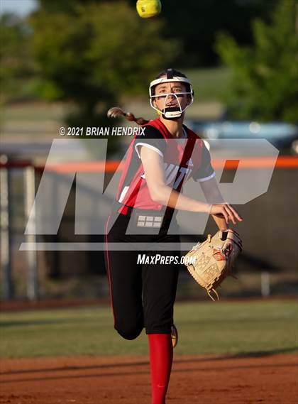 Thumbnail 2 in South Stanly vs. Camden County (NCHSAA 1A Final, Game 1) photogallery.