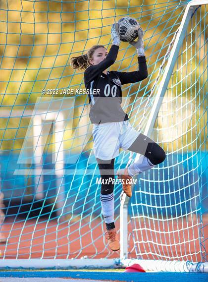 Thumbnail 2 in Vista Murrieta @ Westlake (CIF-SS Div-2 Playoff) photogallery.