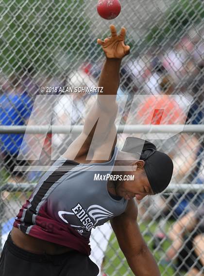 Thumbnail 2 in Section V Finals (Boys Shot Put) photogallery.