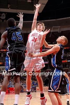 Thumbnail 2 in Mater Dei vs Villa Park (SS DIIAA Final) photogallery.