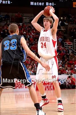 Thumbnail 2 in Mater Dei vs Villa Park (SS DIIAA Final) photogallery.