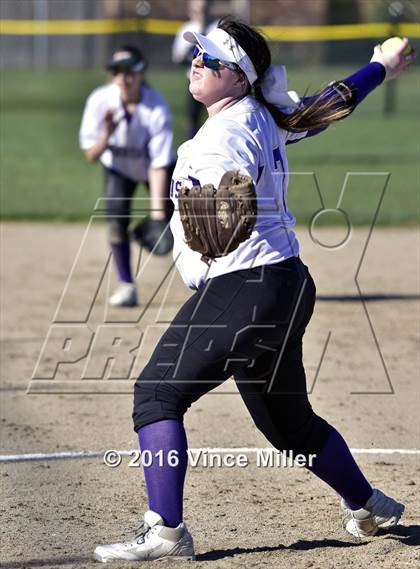 Thumbnail 3 in Auburn @ Sumner photogallery.