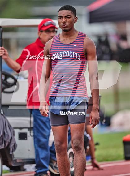 Thumbnail 3 in UIL 6A Track & Field District Prelims (300M Hurdles) photogallery.