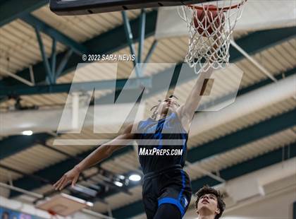 Thumbnail 2 in Capital Christian vs. Jesuit (Simply Showdown) photogallery.