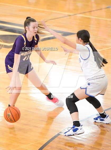 Thumbnail 2 in Caruthers vs. Sunrise Mountain (Nike Tournament of Champions) photogallery.
