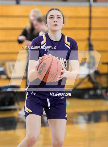 Thumbnail 1 in Caruthers vs. Sunrise Mountain (Nike Tournament of Champions) photogallery.