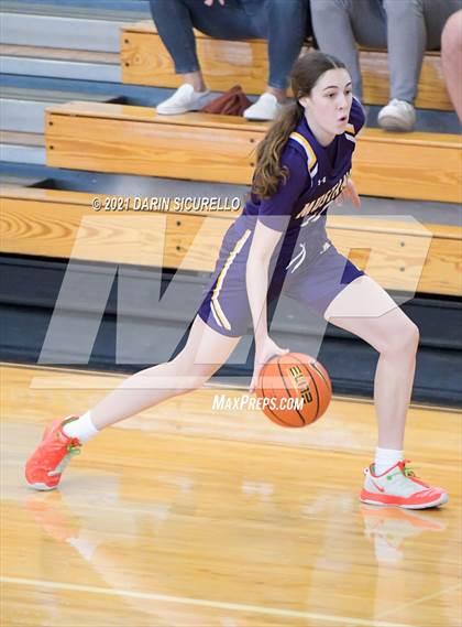 Thumbnail 2 in Caruthers vs. Sunrise Mountain (Nike Tournament of Champions) photogallery.
