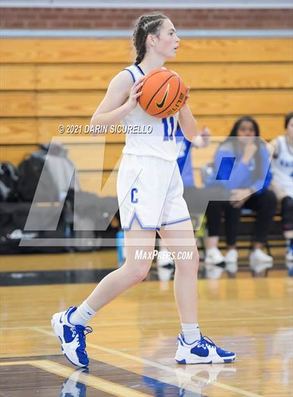 Thumbnail 1 in Caruthers vs. Sunrise Mountain (Nike Tournament of Champions) photogallery.