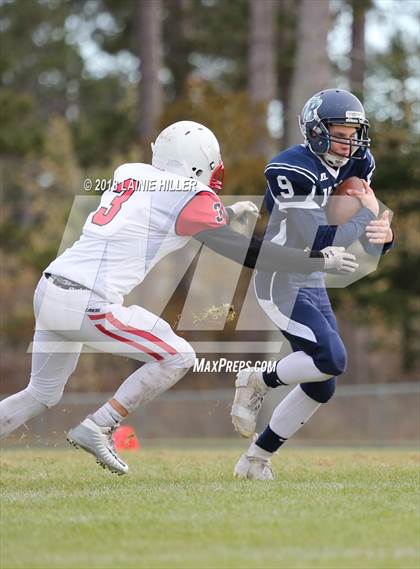 Thumbnail 3 in Bemidji vs Detroit Lakes photogallery.