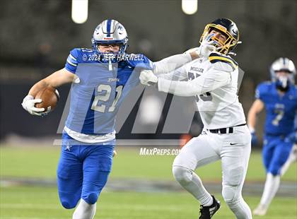 Thumbnail 2 in Archbishop Moeller vs. Olentangy Liberty (OHSAA Division 1 Final) photogallery.