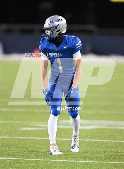 Thumbnail 2 in Archbishop Moeller vs. Olentangy Liberty (OHSAA Division 1 Final) photogallery.