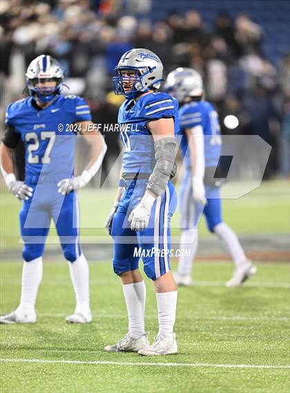 Thumbnail 3 in Archbishop Moeller vs. Olentangy Liberty (OHSAA Division 1 Final) photogallery.