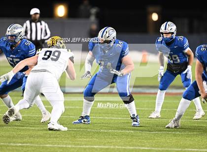 Thumbnail 3 in Archbishop Moeller vs. Olentangy Liberty (OHSAA Division 1 Final) photogallery.