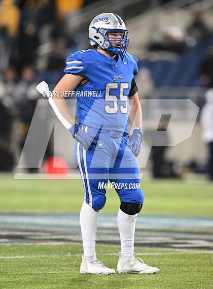 Thumbnail 3 in Archbishop Moeller vs. Olentangy Liberty (OHSAA Division 1 Final) photogallery.
