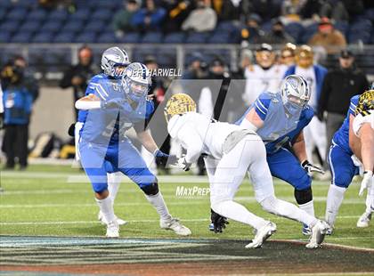 Thumbnail 1 in Archbishop Moeller vs. Olentangy Liberty (OHSAA Division 1 Final) photogallery.