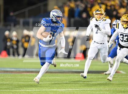 Thumbnail 2 in Archbishop Moeller vs. Olentangy Liberty (OHSAA Division 1 Final) photogallery.