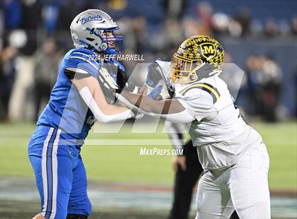 Thumbnail 1 in Archbishop Moeller vs. Olentangy Liberty (OHSAA Division 1 Final) photogallery.