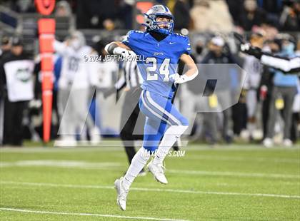 Thumbnail 2 in Archbishop Moeller vs. Olentangy Liberty (OHSAA Division 1 Final) photogallery.