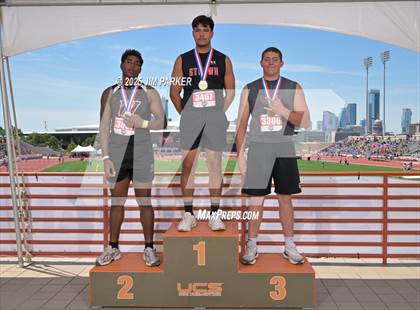 Thumbnail 2 in UIL 1A Track and Field State Finals (Awards) photogallery.