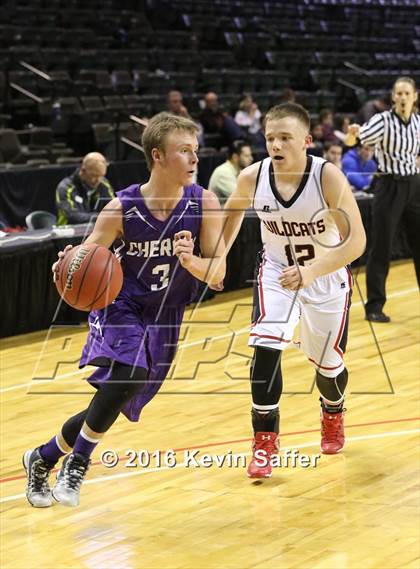 Thumbnail 2 in Holly vs. Cheraw  (CHSAA 1A Quarterfinal) photogallery.
