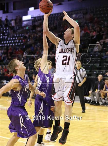 Thumbnail 1 in Holly vs. Cheraw  (CHSAA 1A Quarterfinal) photogallery.