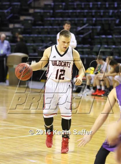 Thumbnail 1 in Holly vs. Cheraw  (CHSAA 1A Quarterfinal) photogallery.