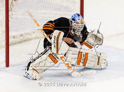 Thumbnail 2 in Woburn Memorial vs Springfield Cathedral (MIAA Super 8 Game 1) photogallery.
