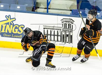 Thumbnail 2 in Woburn Memorial vs Springfield Cathedral (MIAA Super 8 Game 1) photogallery.
