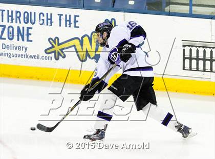 Thumbnail 3 in Woburn Memorial vs Springfield Cathedral (MIAA Super 8 Game 1) photogallery.