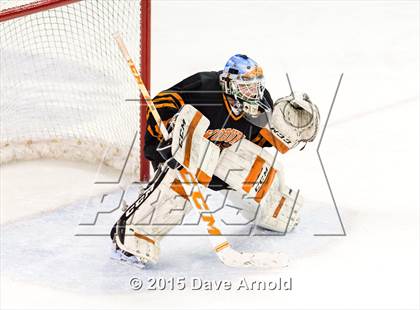 Thumbnail 2 in Woburn Memorial vs Springfield Cathedral (MIAA Super 8 Game 1) photogallery.